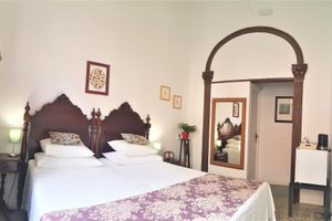 Alojamiento - Los Canaritos Guest-House