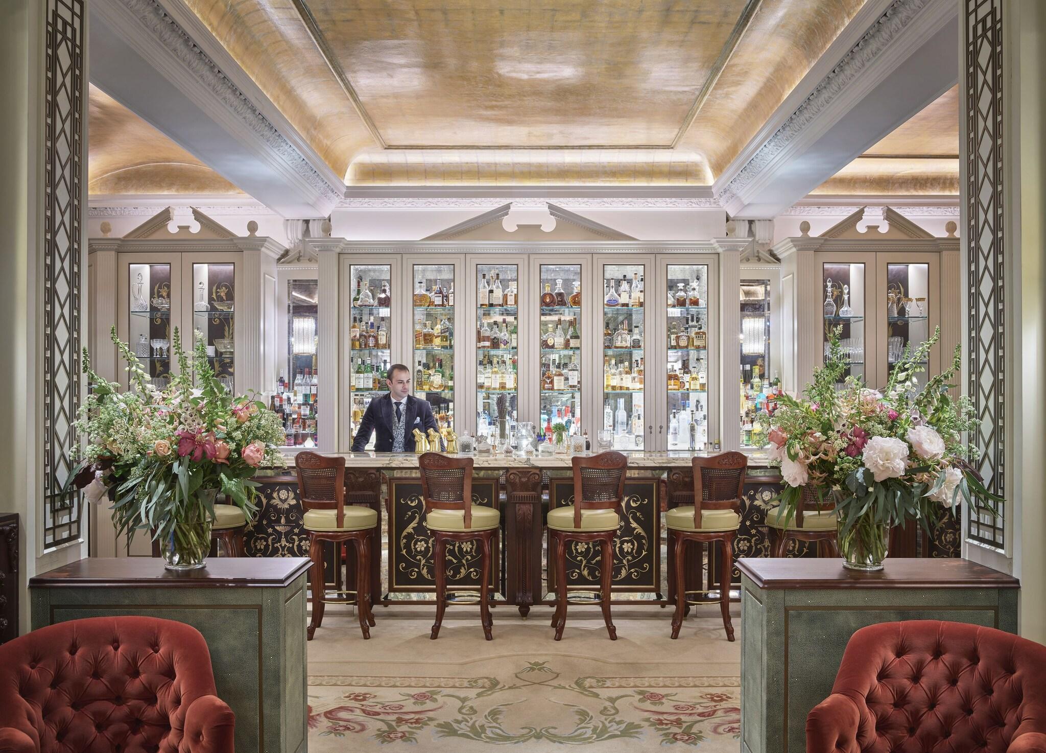 Bar/Salón The Goring