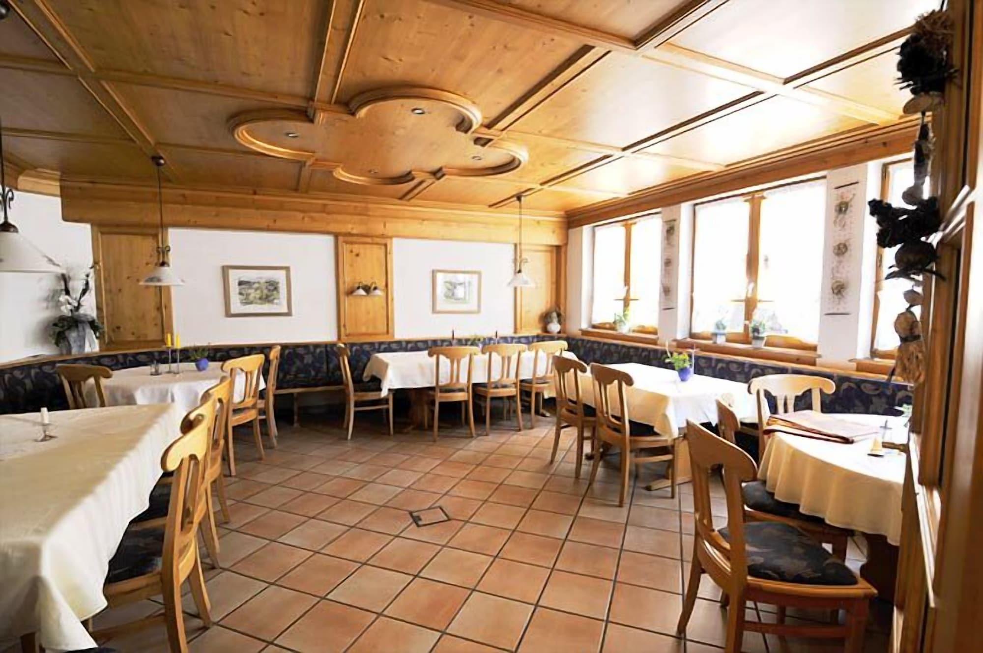 Restaurant Gasthof Hirschen-Dorfmühle