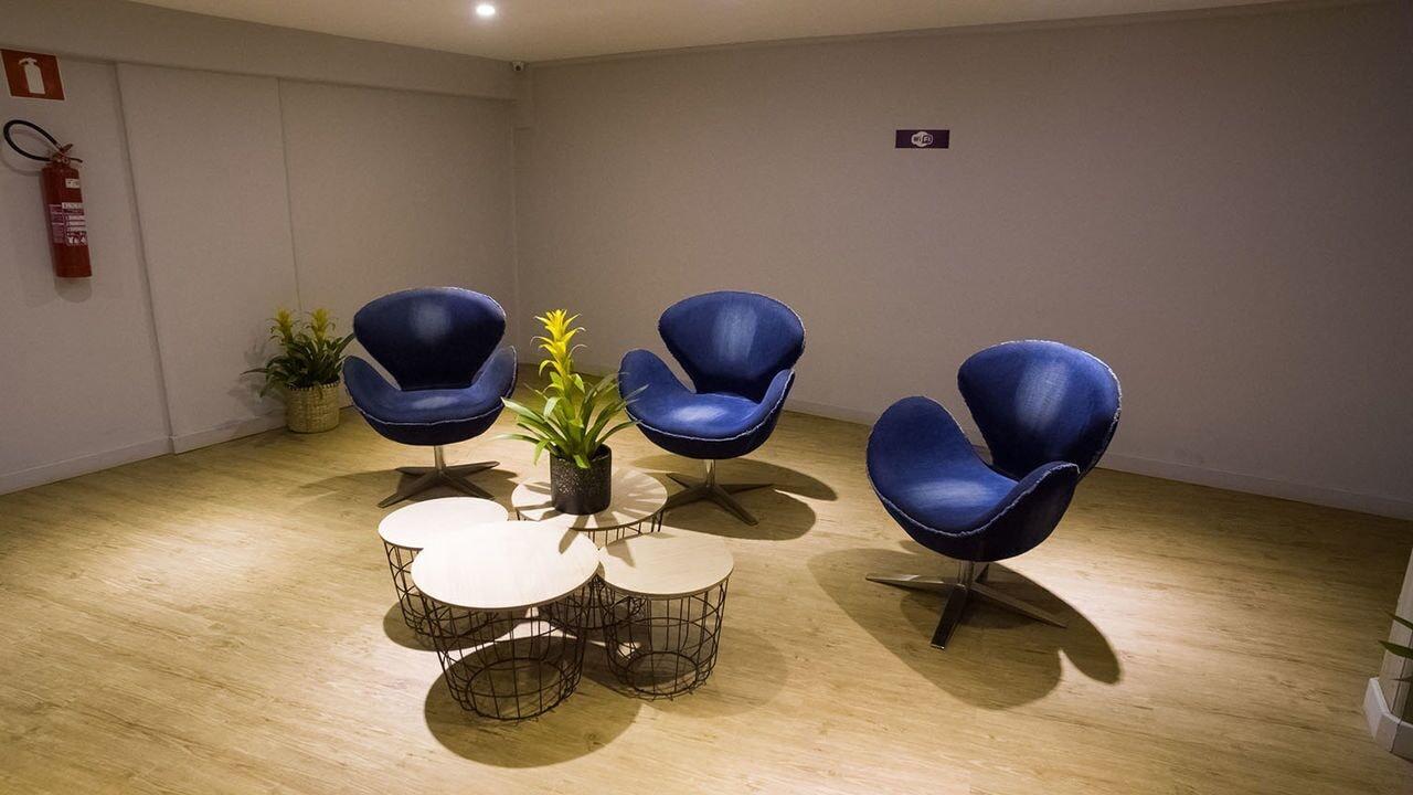 Vista Lobby Dela Inn Andradas