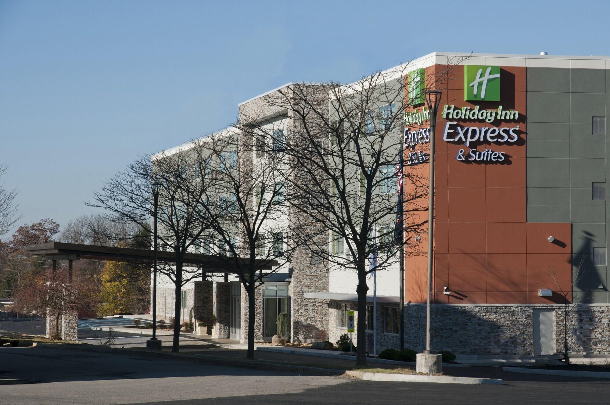 Vista Exterior Holiday Inn Express & Suites Johnstown by IHG