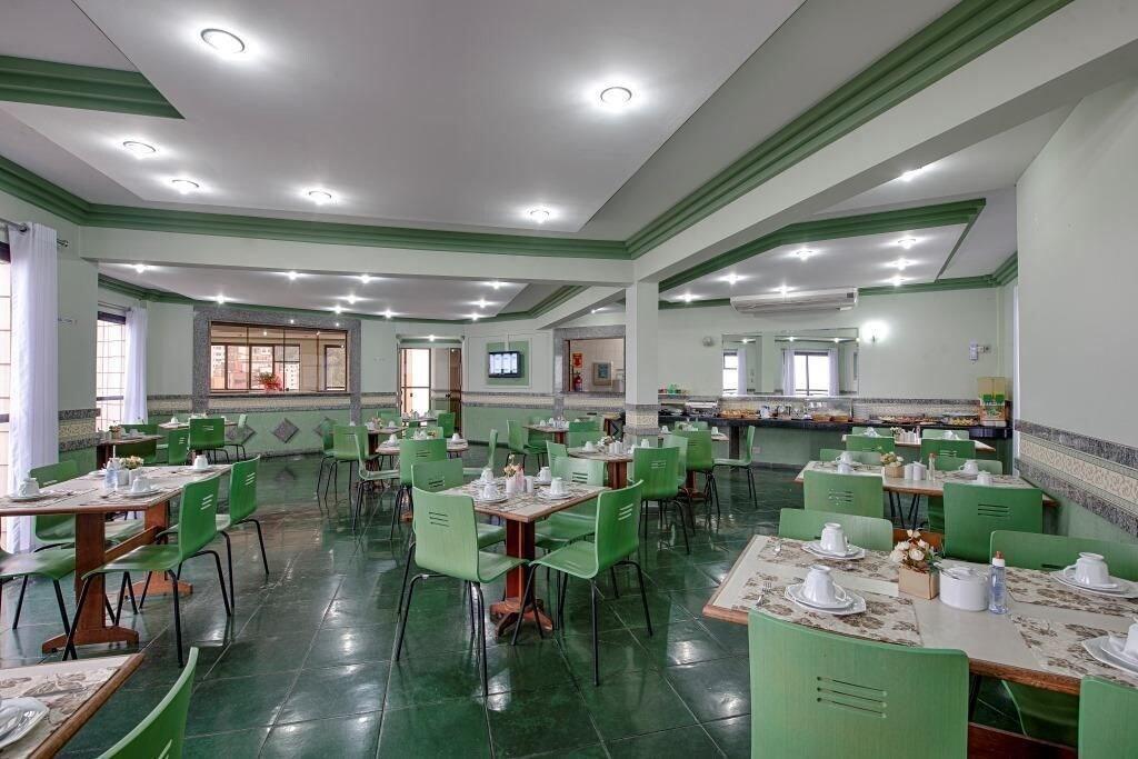 Restaurant Apartamento no Flat Itararé Tower Beach - Vista ao Mar