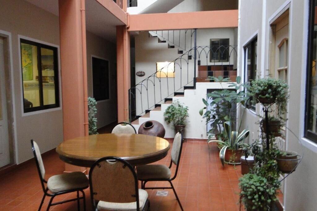 Vista Lobby Cittadella Hostal