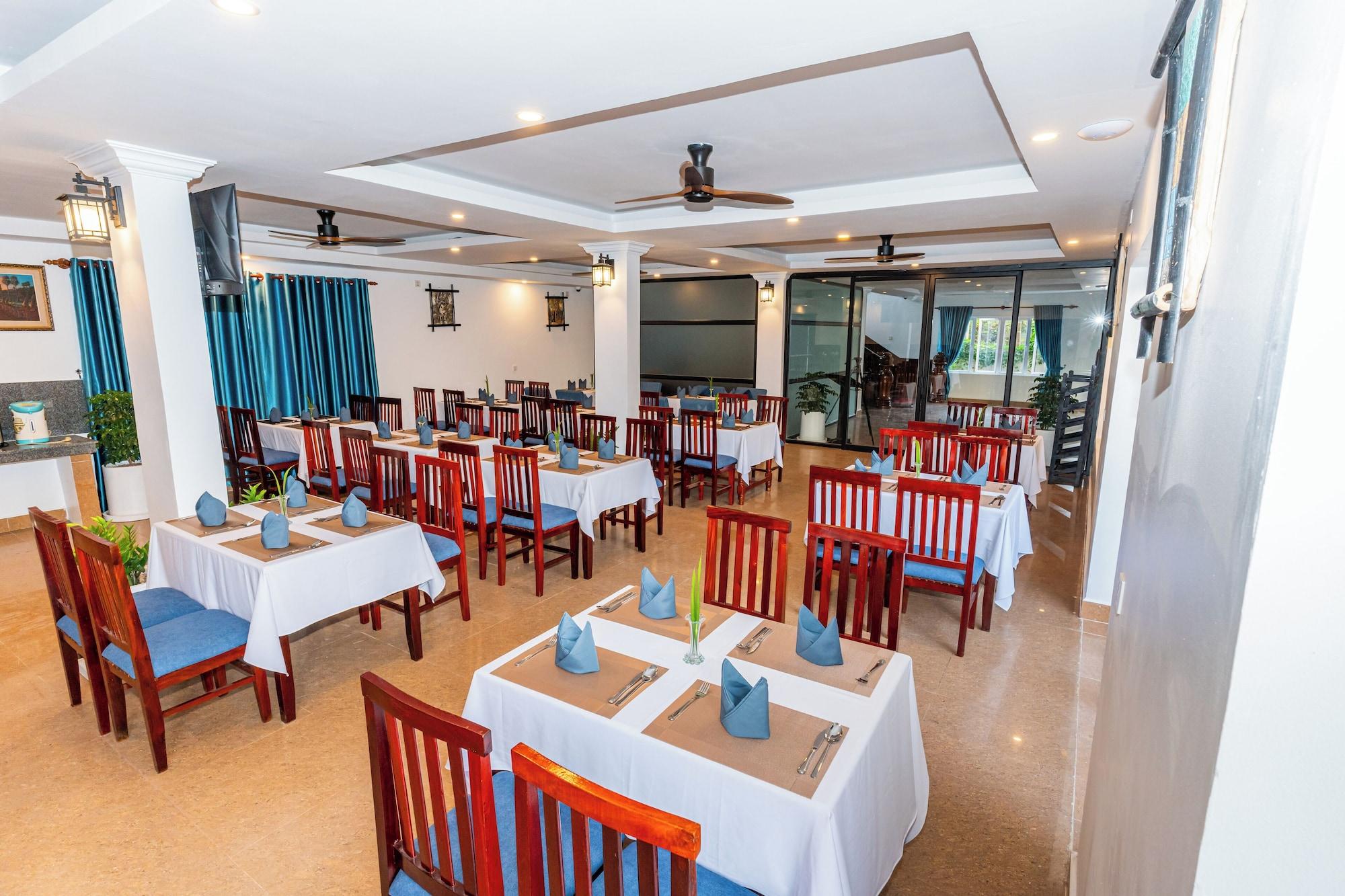 Restaurant Rithy Rin Angkor Hotel