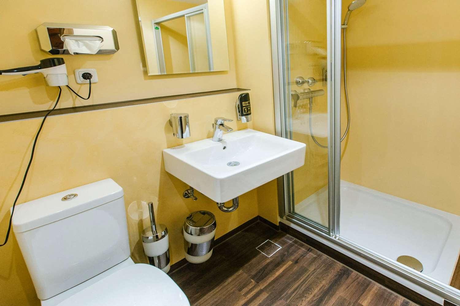 Habitación FF&E Hotel Bavaria