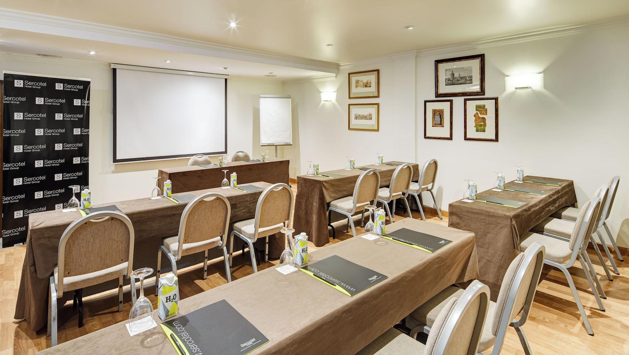 Sala de Reuniones Sercotel Palacio De Los Gamboa