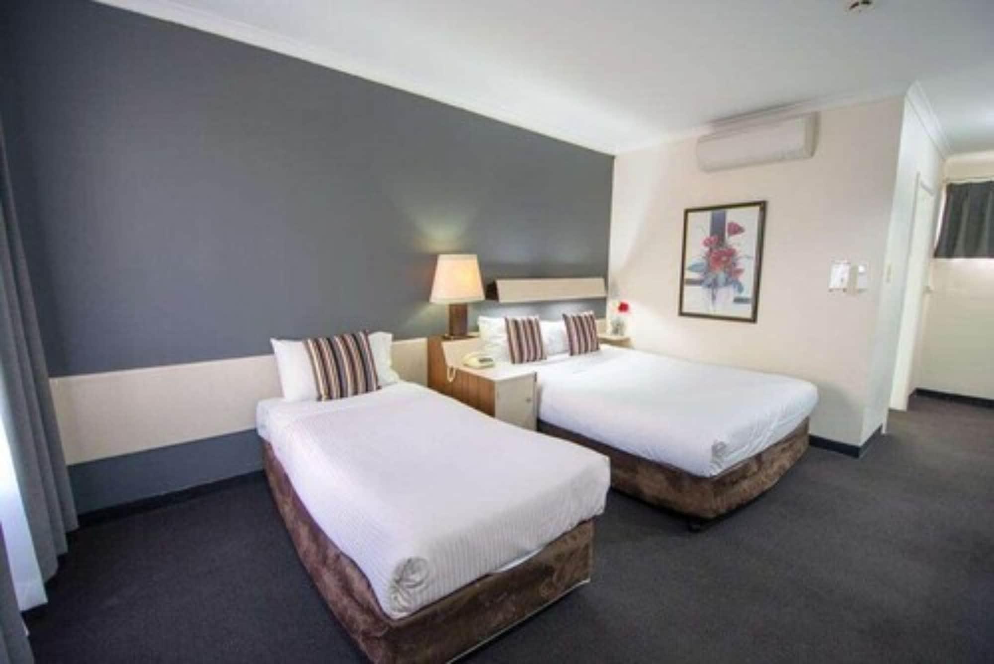 Varios Midcity Motor Lodge