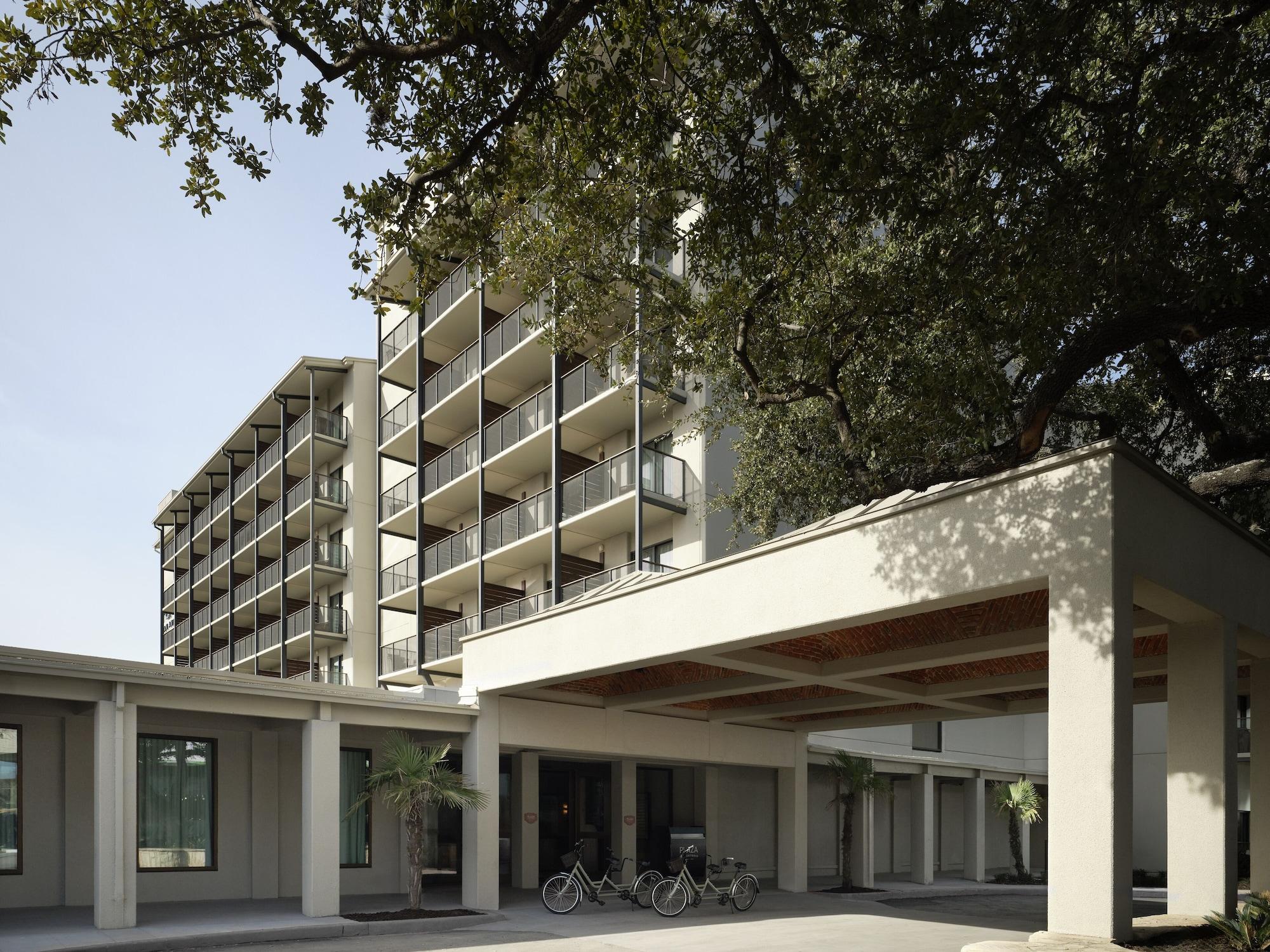 Vista Exterior Plaza San Antonio Hotel & Spa, Autograph Collection