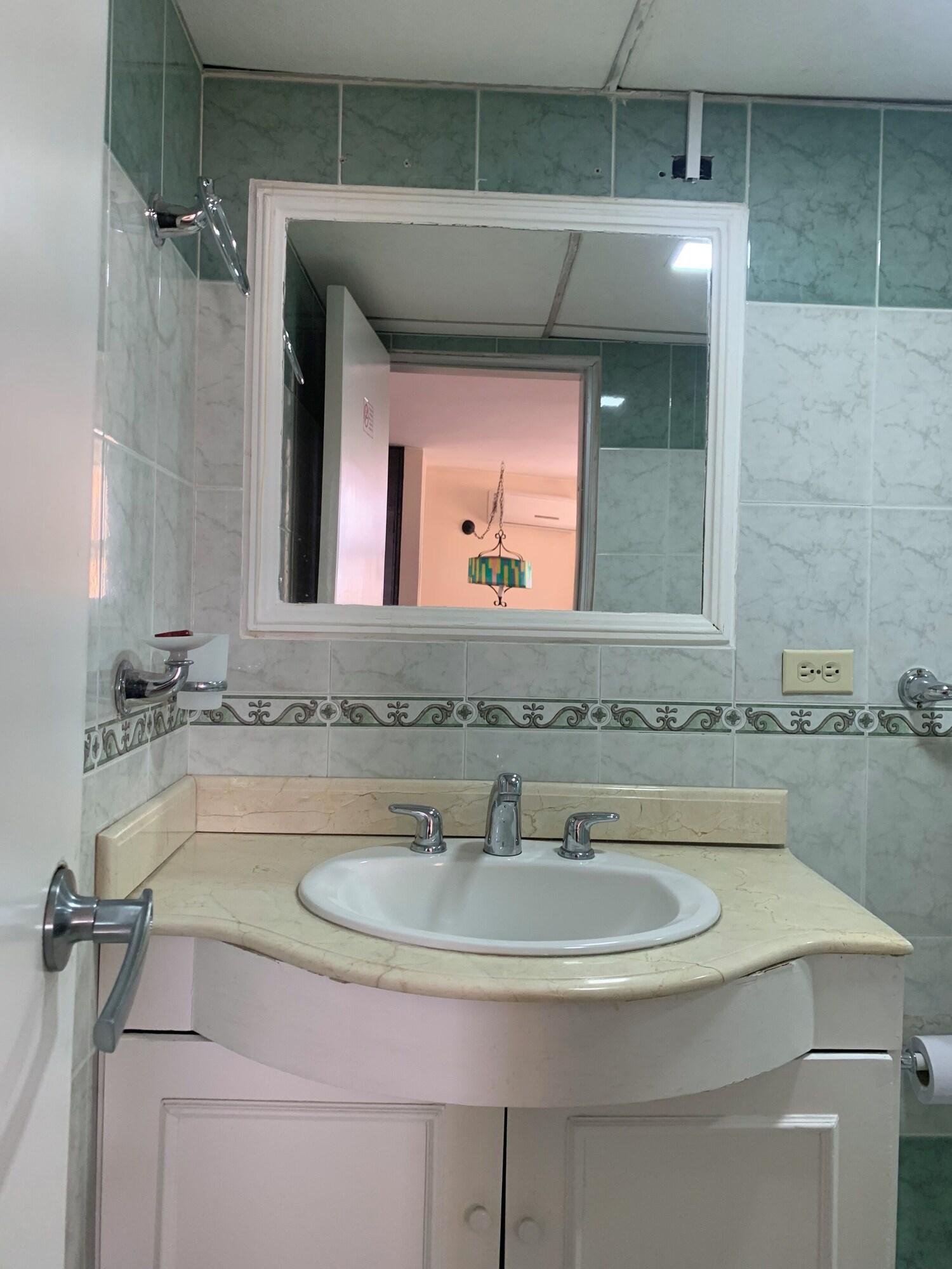 Equipamiento de Habitación Hotel Maicao Internacional