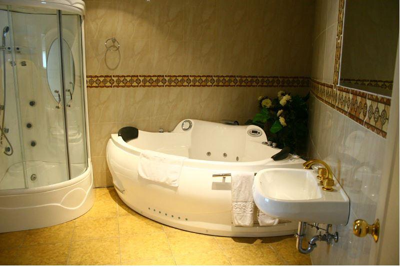 Baño Hostería del Río