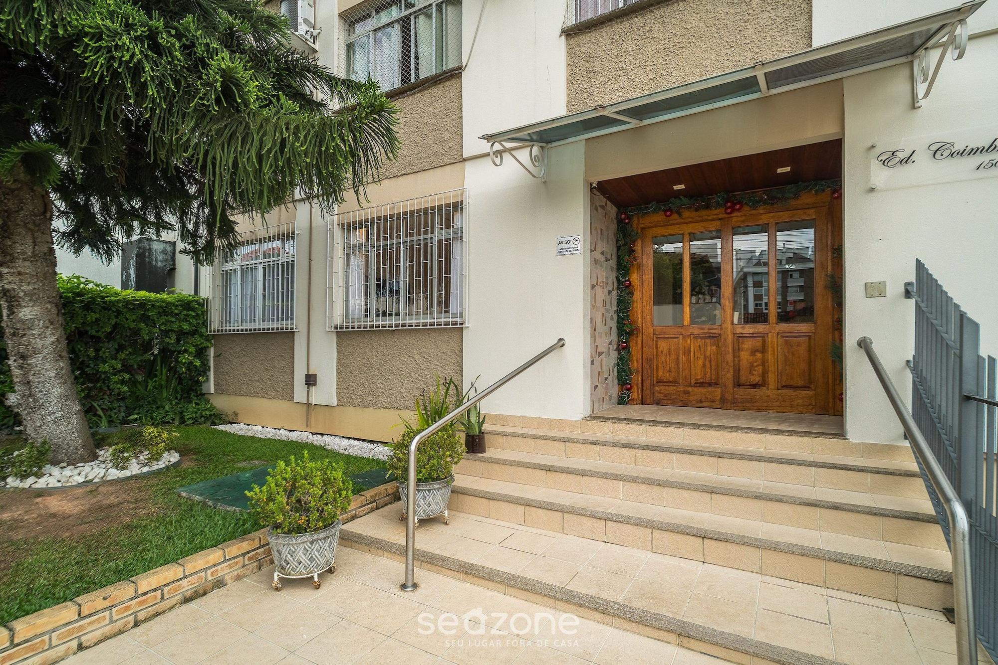 Vista Exterior Full apt Near Ufsc in Florianopolis Cec0612