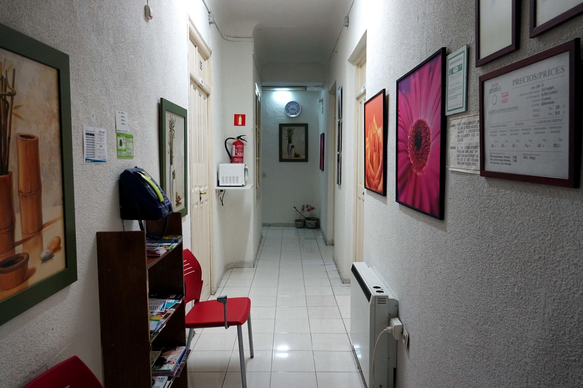 Sala de Reuniones Hostal Pensión Antares