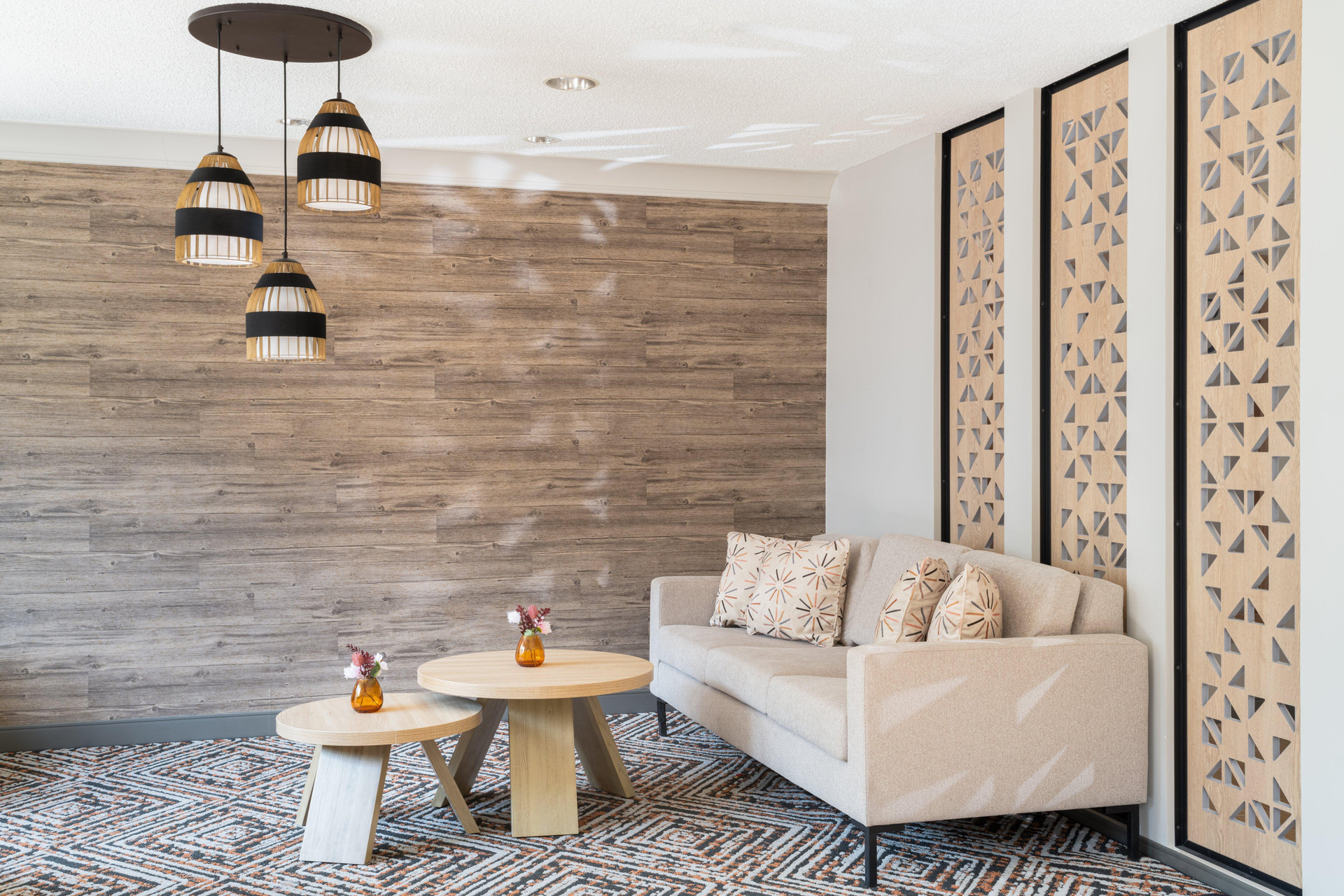 Vista Lobby Candlewood Suites Eagan Arpt South - Mall Area by IHG