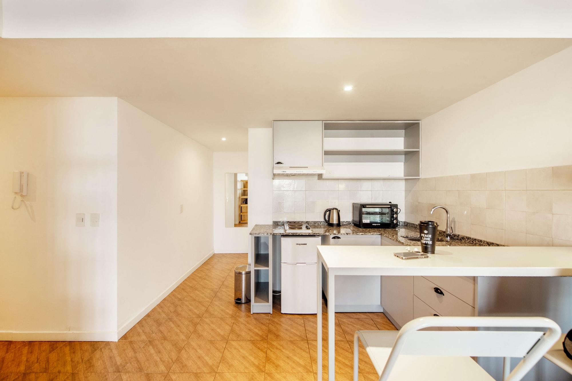 Equipamiento de Habitación Casa Campus Palermo Cabrera