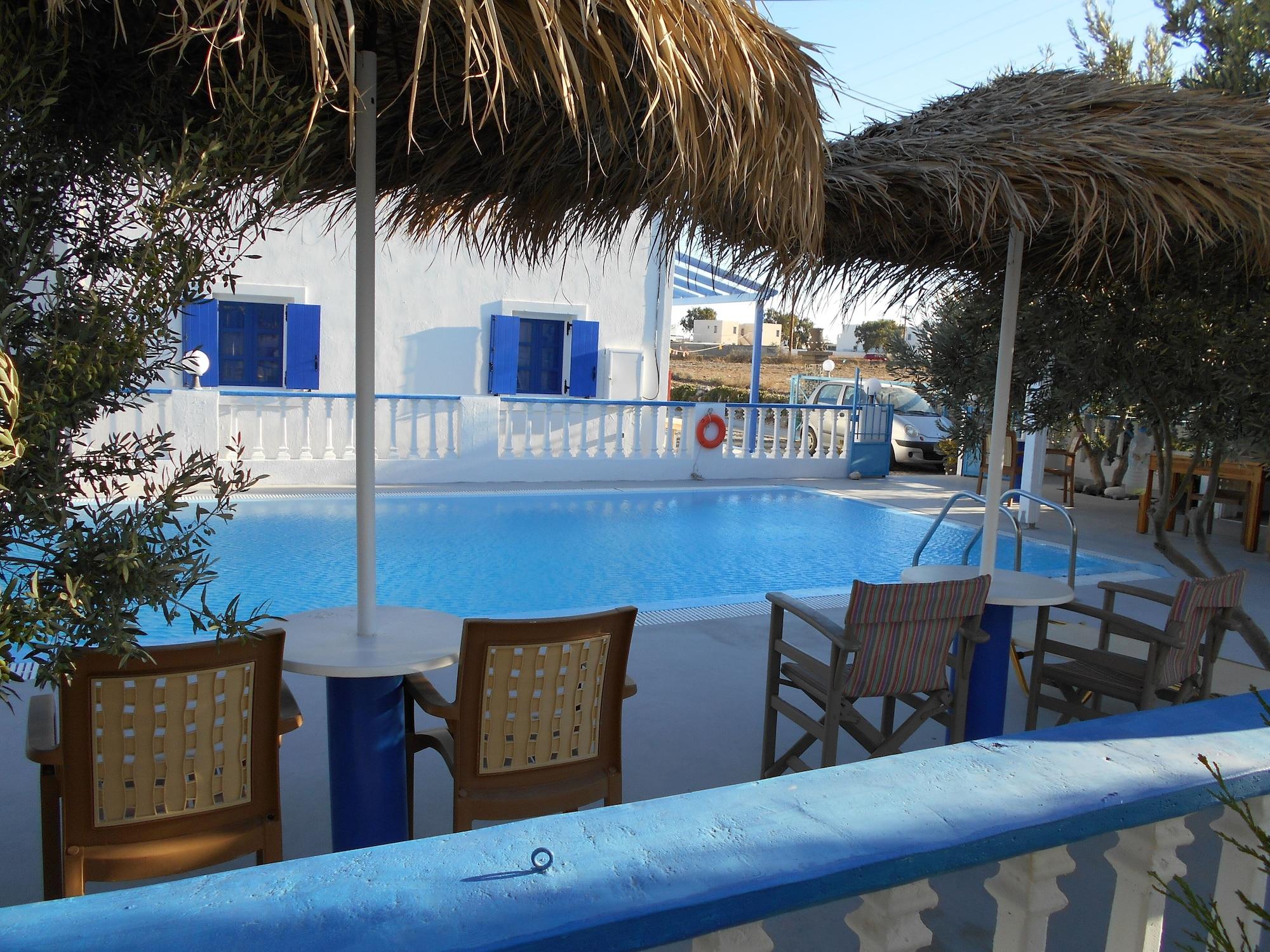 Vista Exterior Studios Apartments Kapetanios