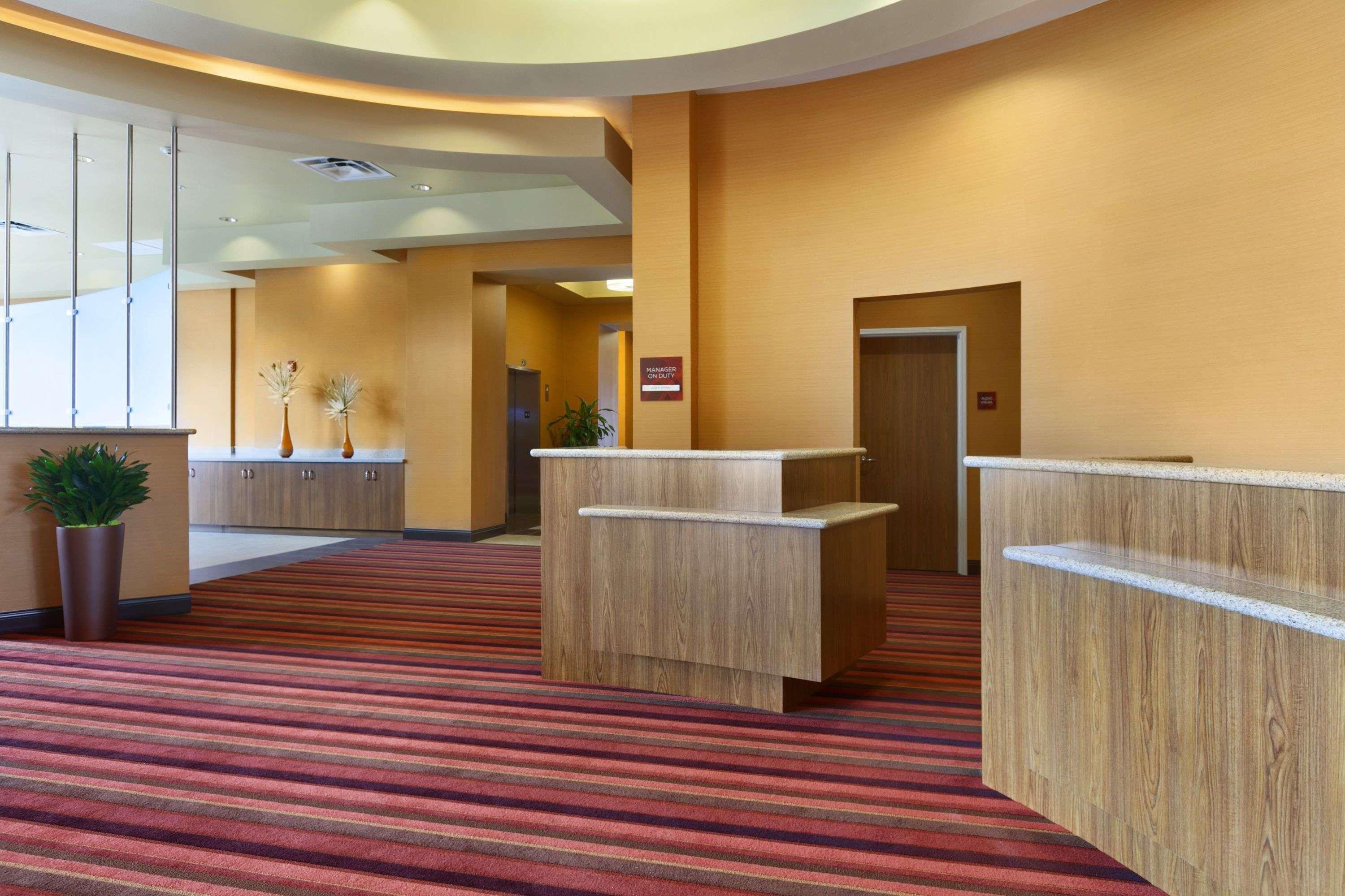 Vista Lobby Sol Cypress San Antonio; Marriott Tribute Portfolio