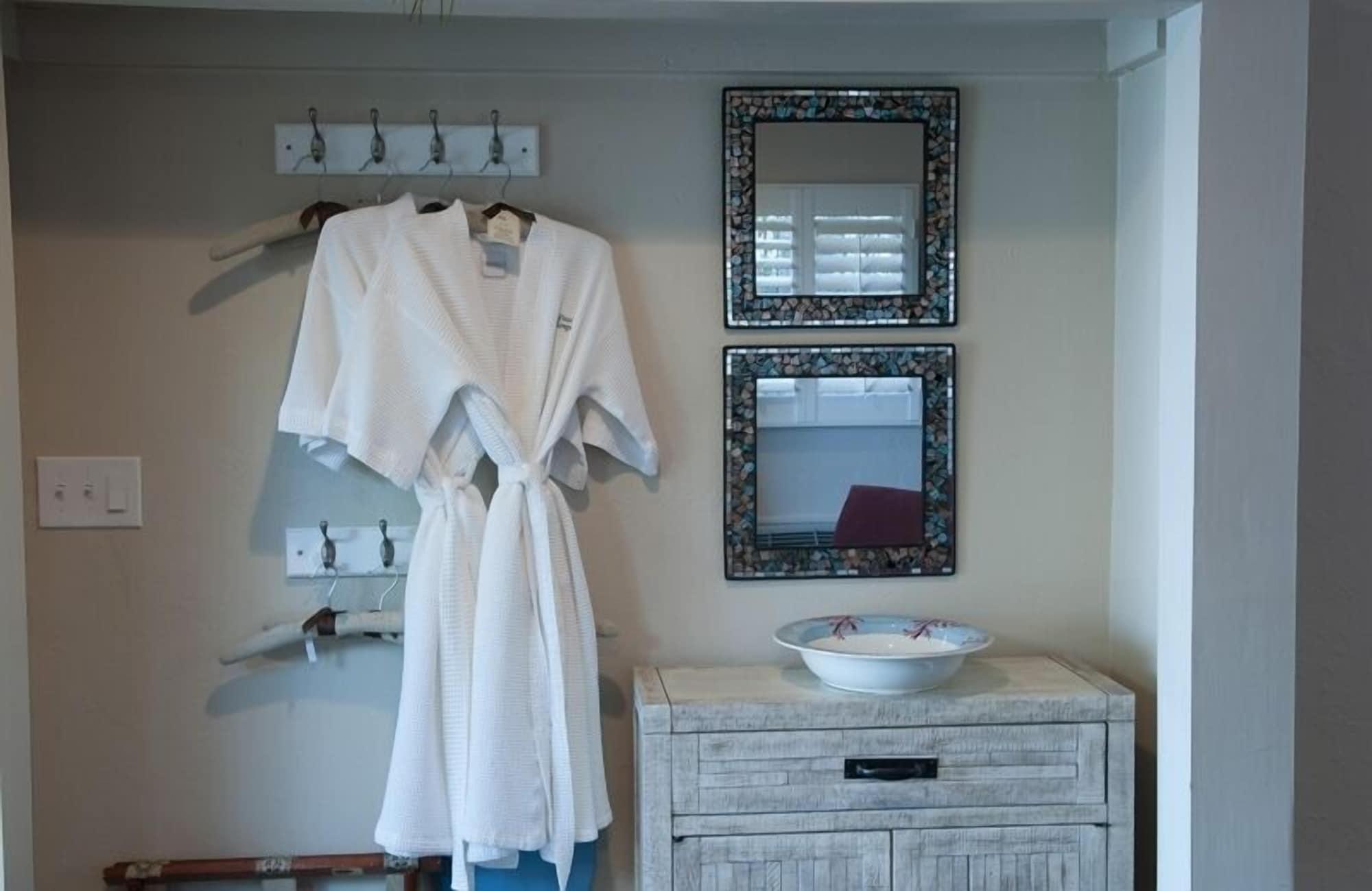 Set de Habitación Pasa Tiempo Private Waterfront Resort - Adults Only