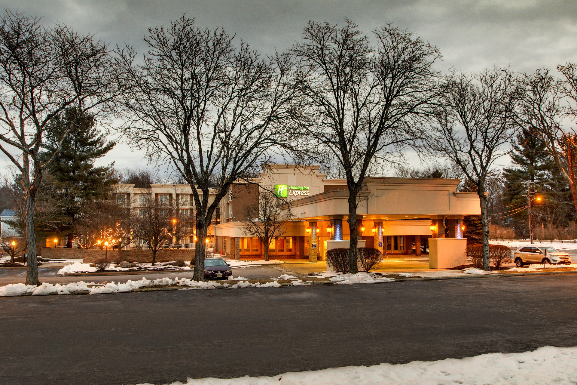 Vista Exterior Holiday Inn Express Poughkeepsie by IHG