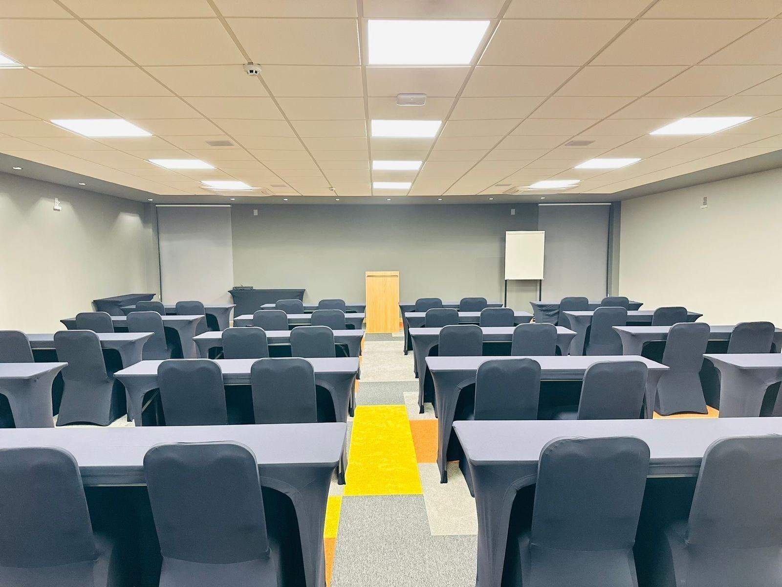 Sala de Reuniones Hotel 10 Sorriso