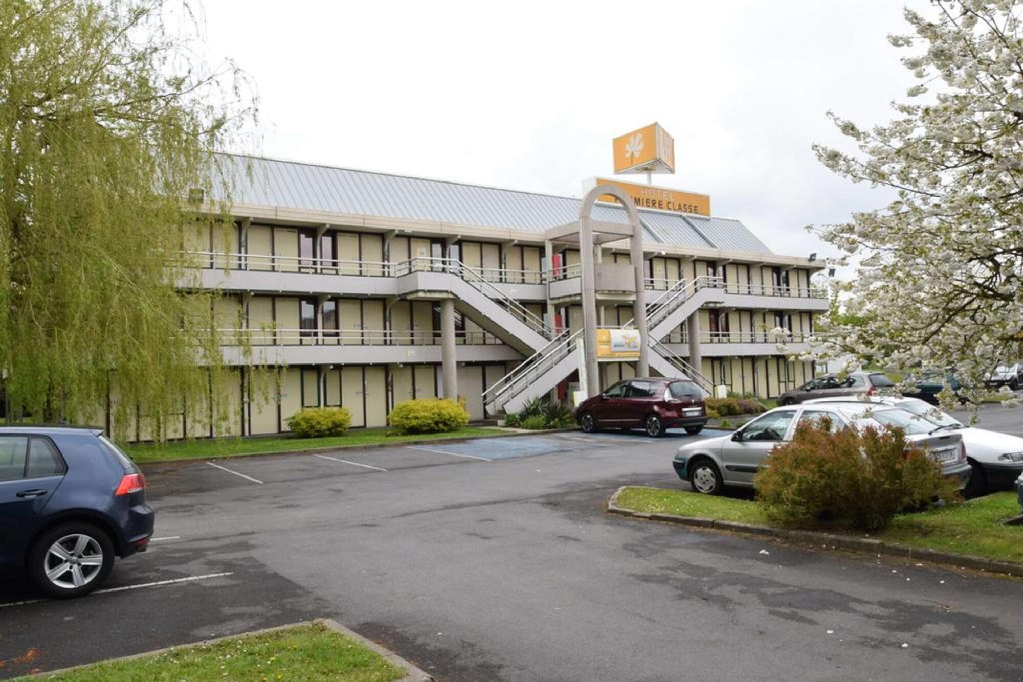 Varios Premiere Classe Douai - Cuincy