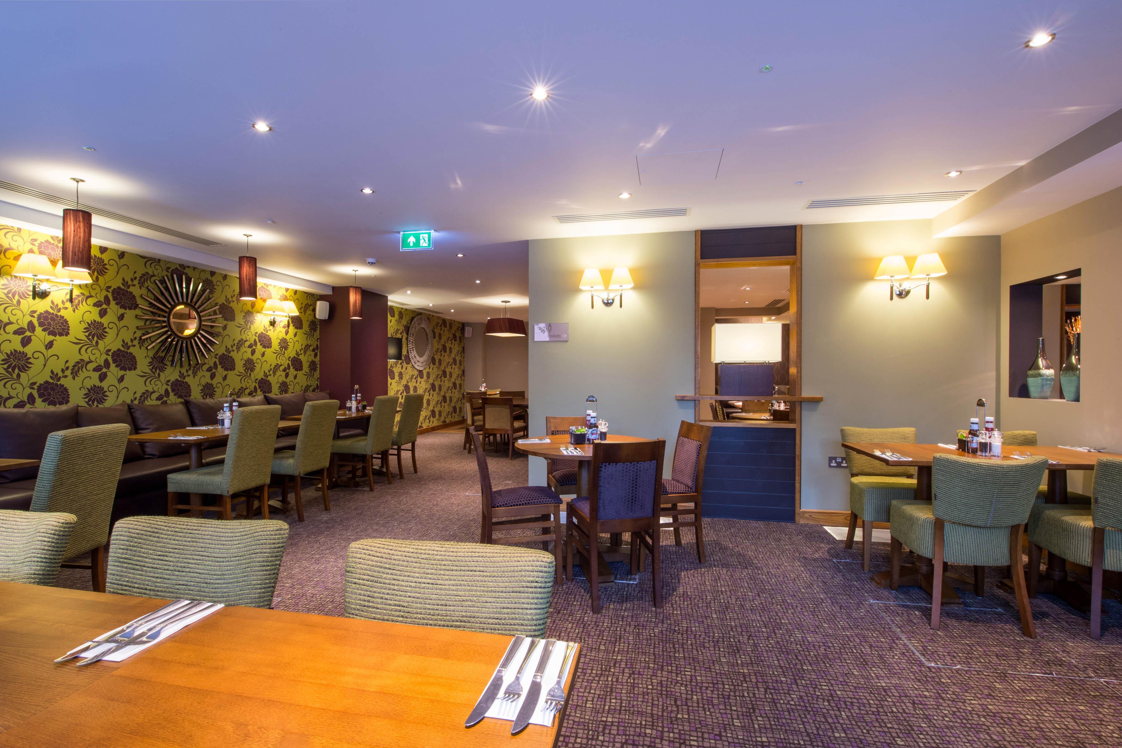 Restaurant Premier Inn London St Pancras