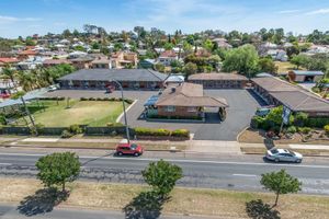 Alojamiento - Cadman Motor Inn & Apartments