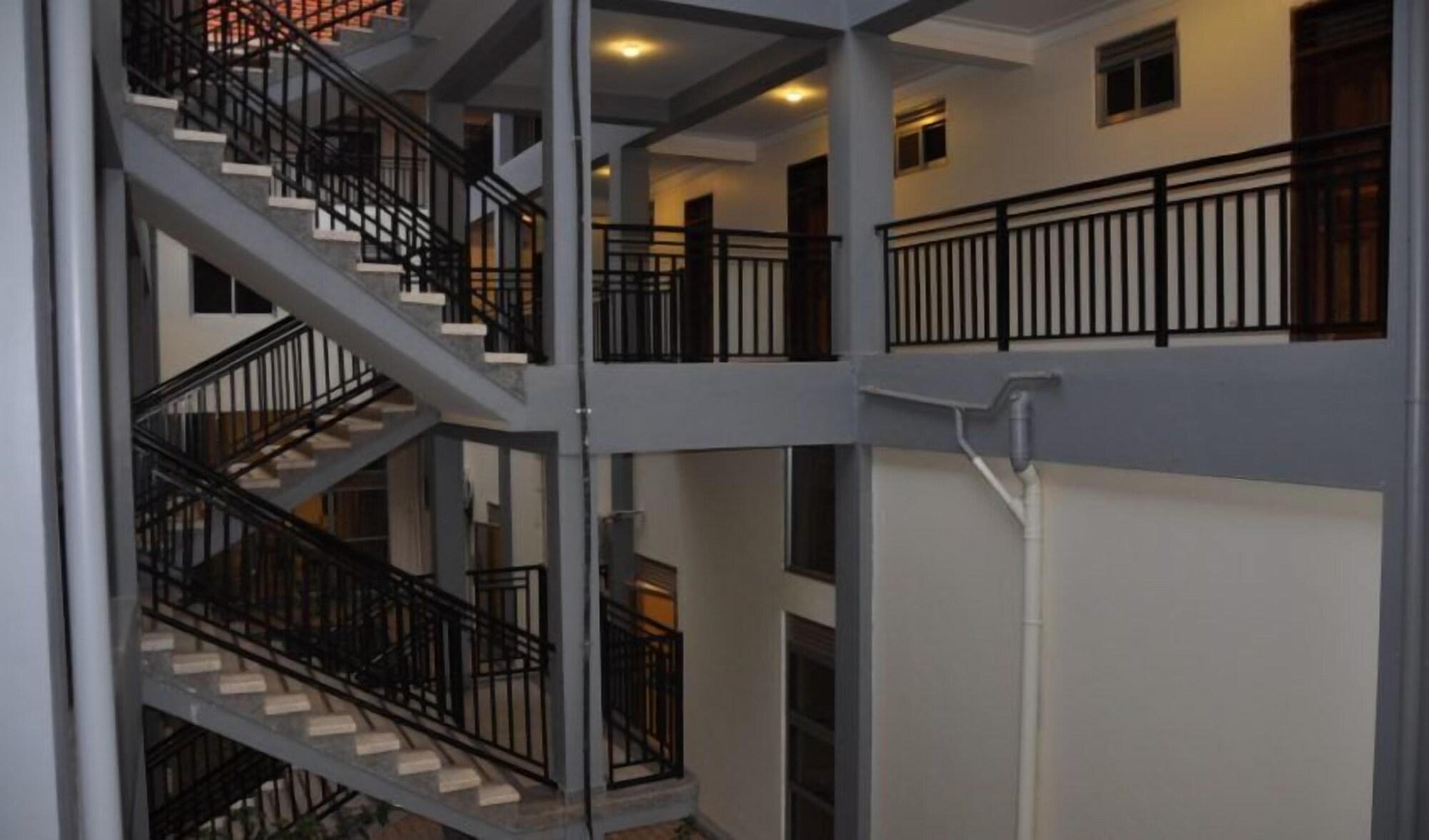 Varios EKA Hoima Hotel