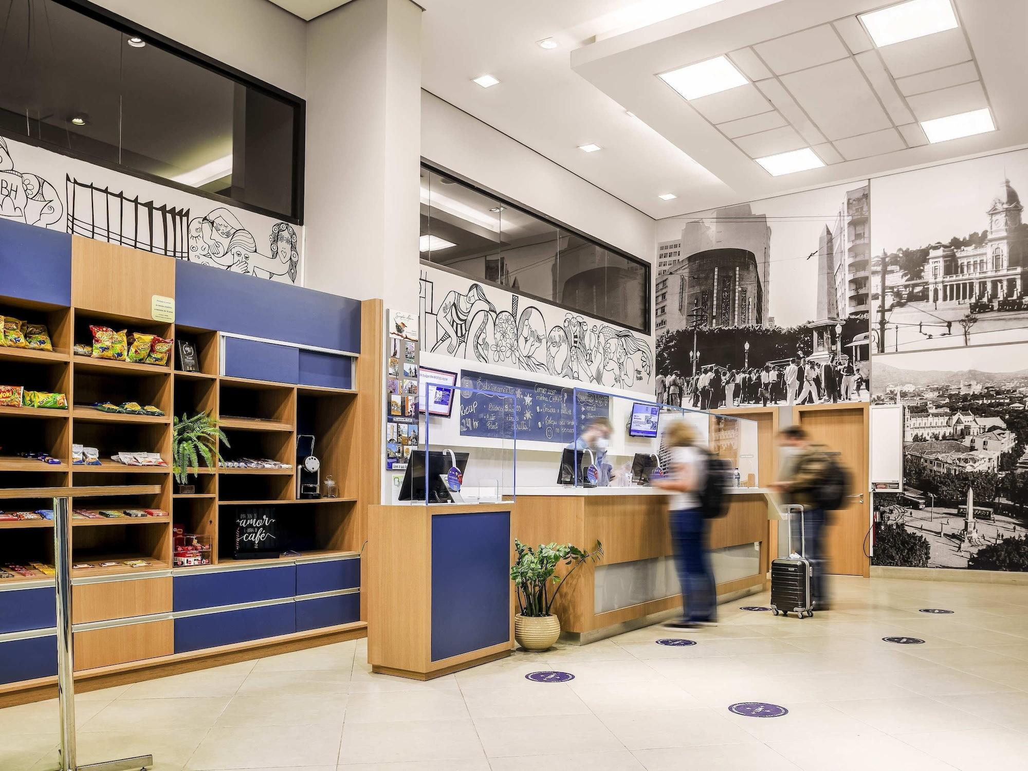 Bar/Salón ibis budget BH Afonso Pena Savassi