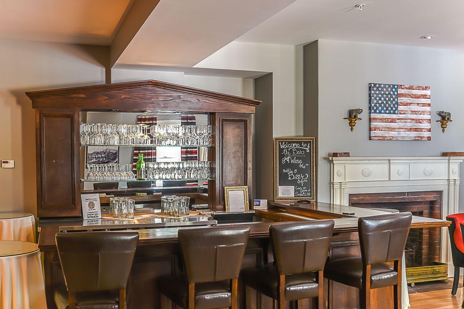 Bar/Salón Windsor Mansion Inn