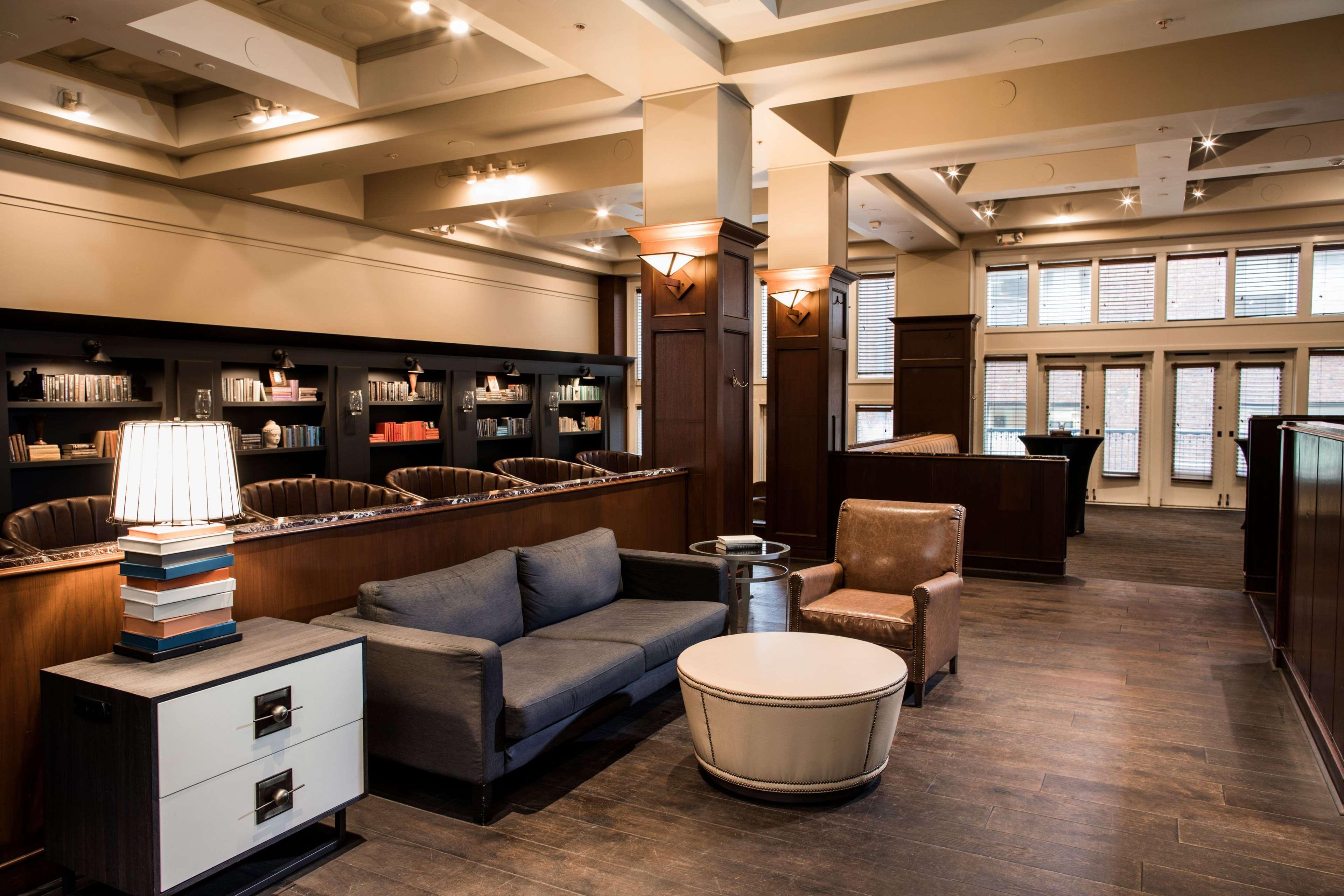 Vista Lobby The Alexis Royal Sonesta Hotel Seattle