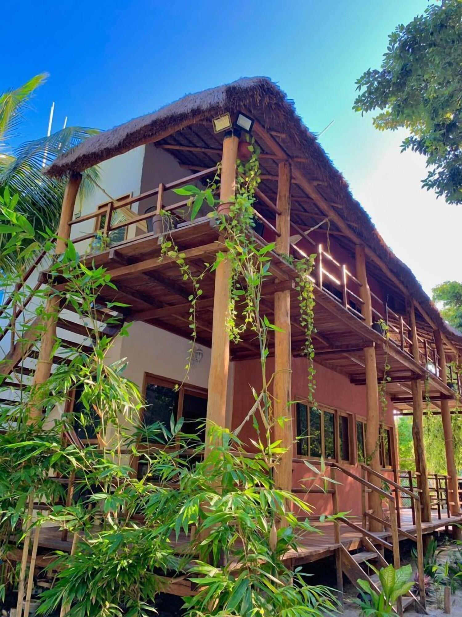 Vista Exterior Cabañas Playa Pink Isla Aguada.
