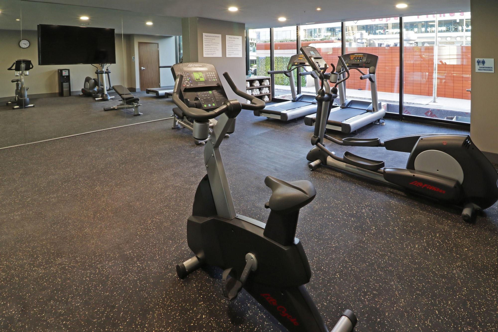 Gimnasio Holiday Inn Express & Suites Monterrey Valle by IHG