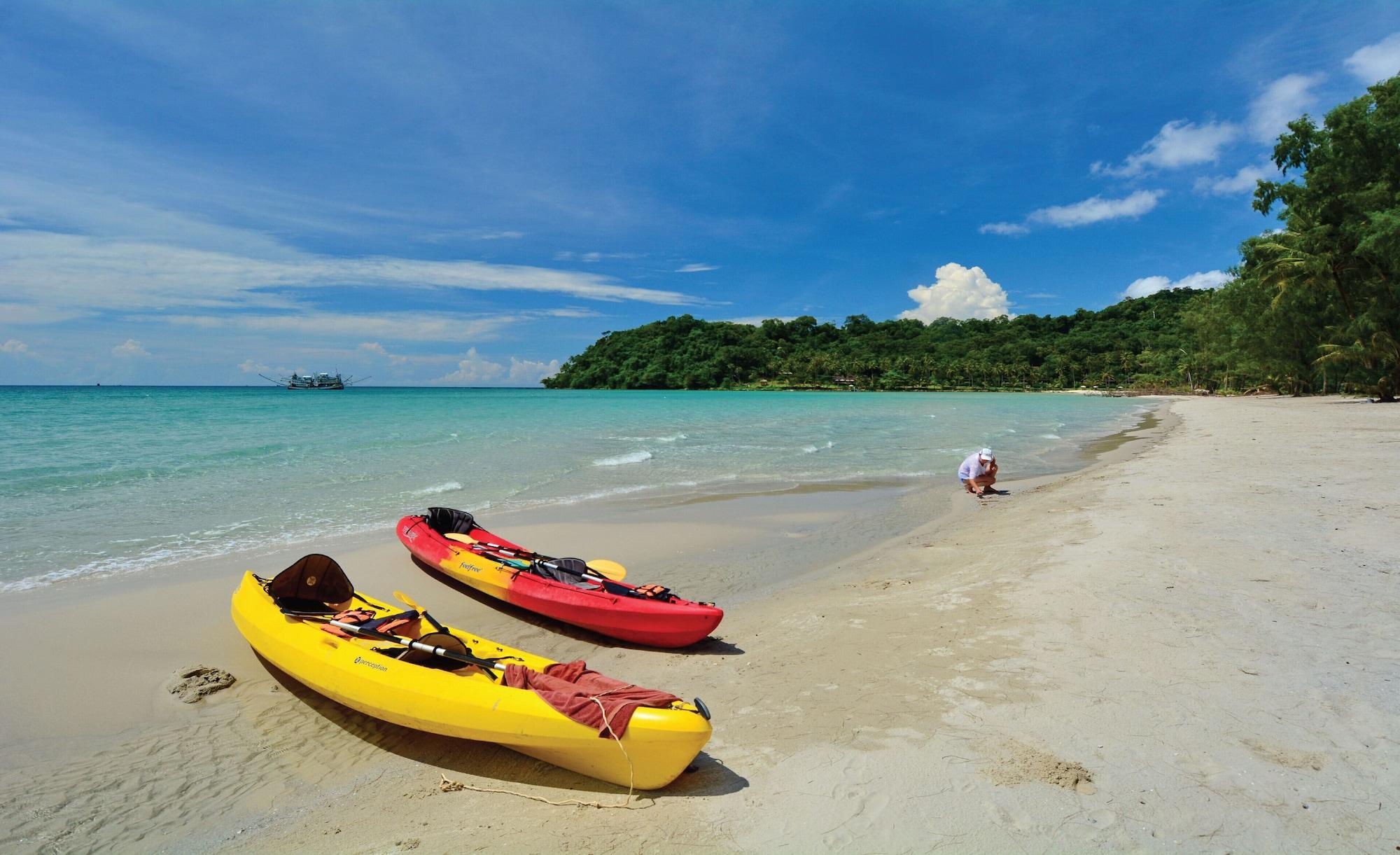 Playa Tinkerbell Resort