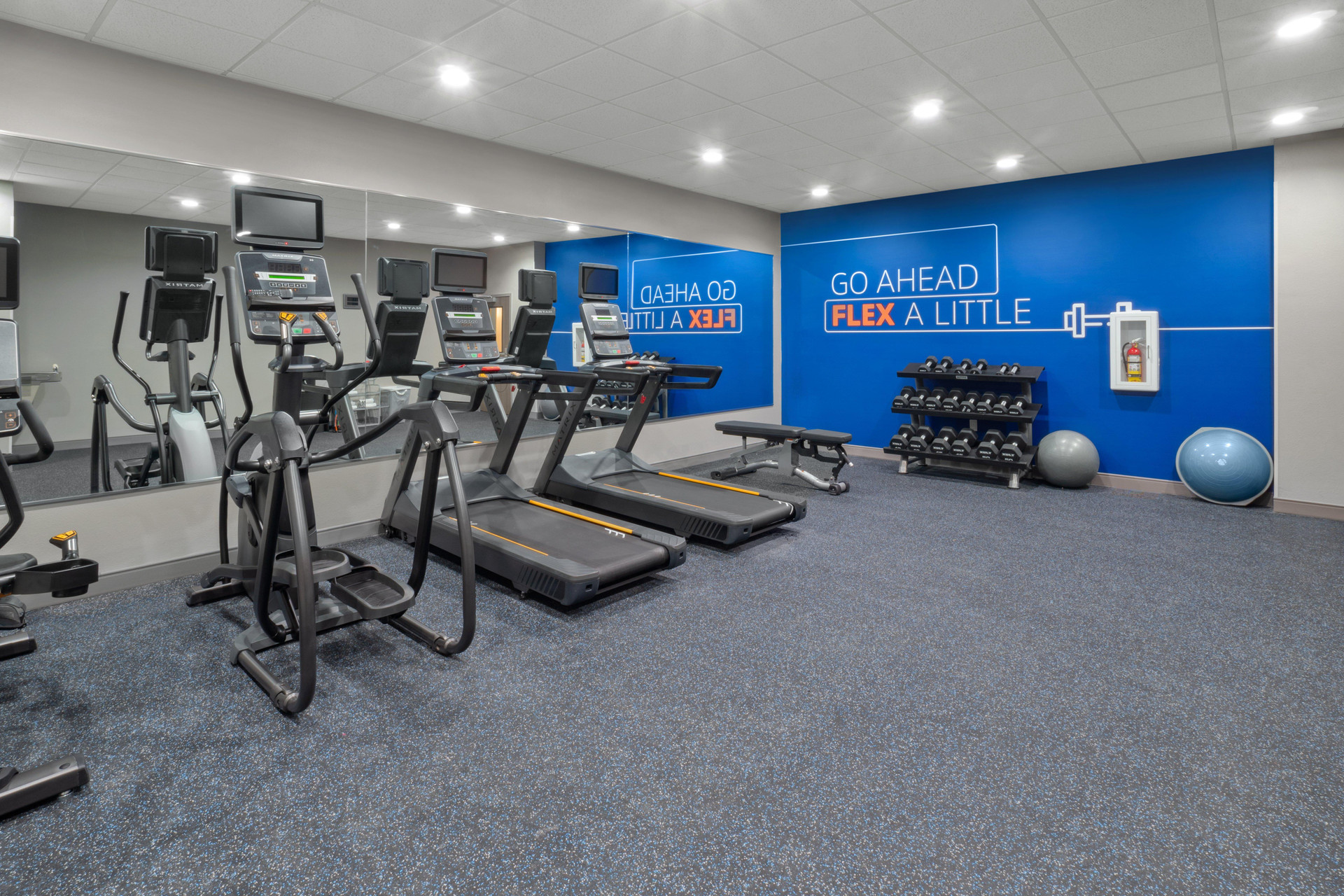 Instalaciones Recreativas Holiday Inn Express Hattiesburg West Univ Area
