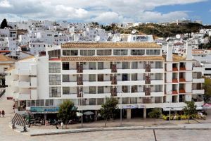 Alojamiento - Edificio Albufeira