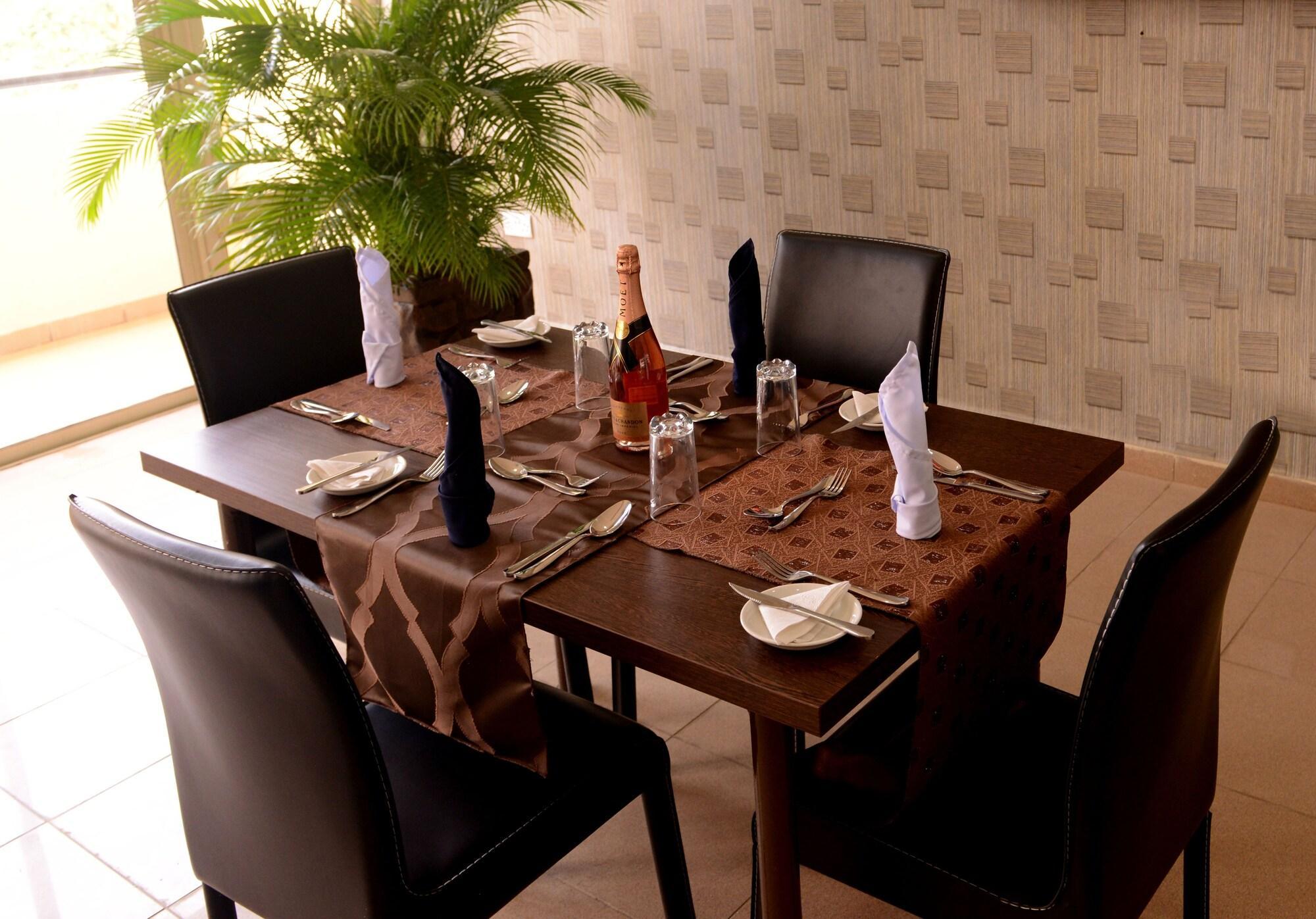 Restaurant Statement Hotel