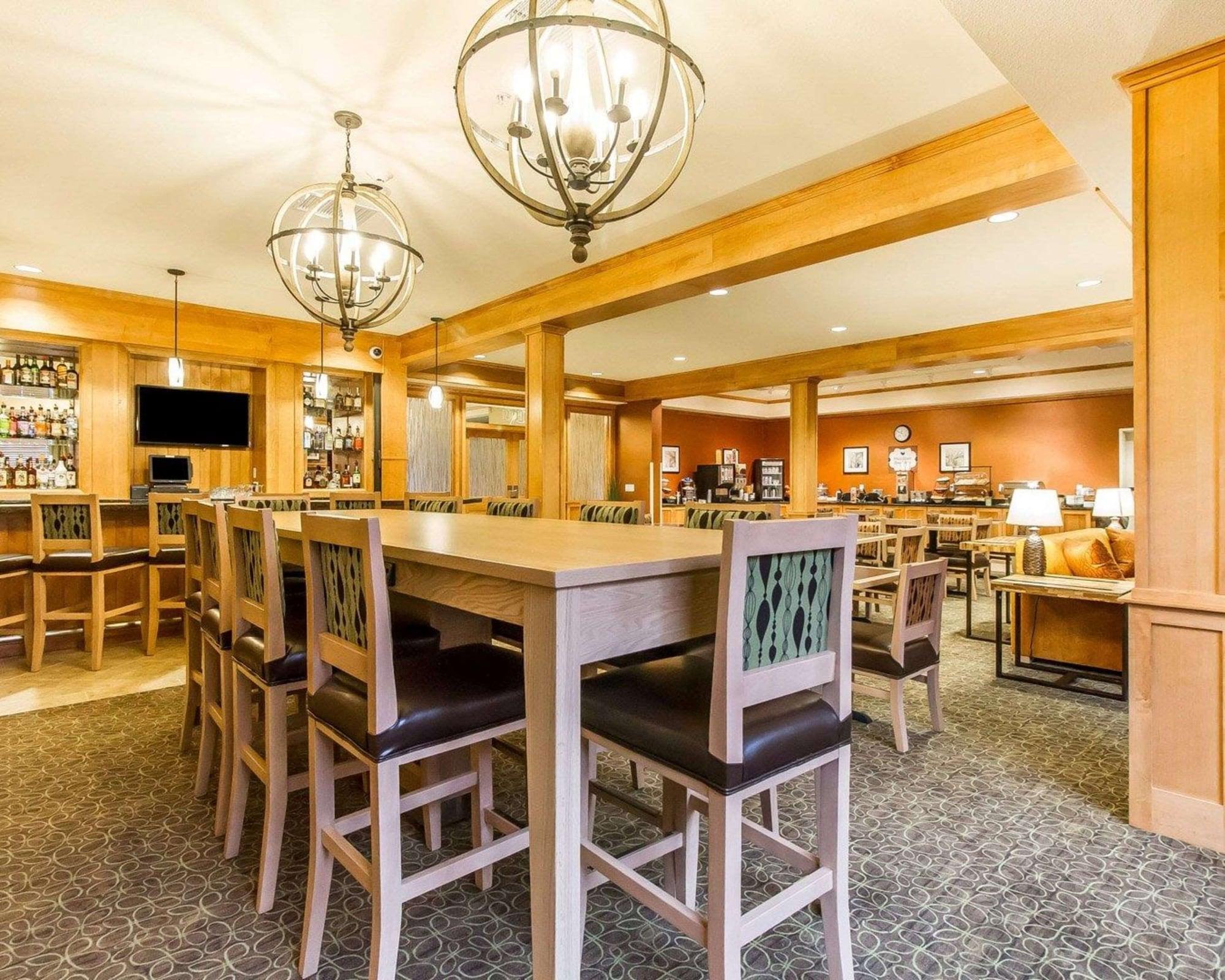 Bar/Salón MainStay Suites Stanley