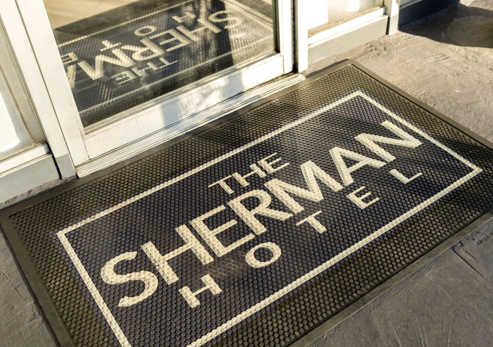 Vista Exterior The Sherman Hotel