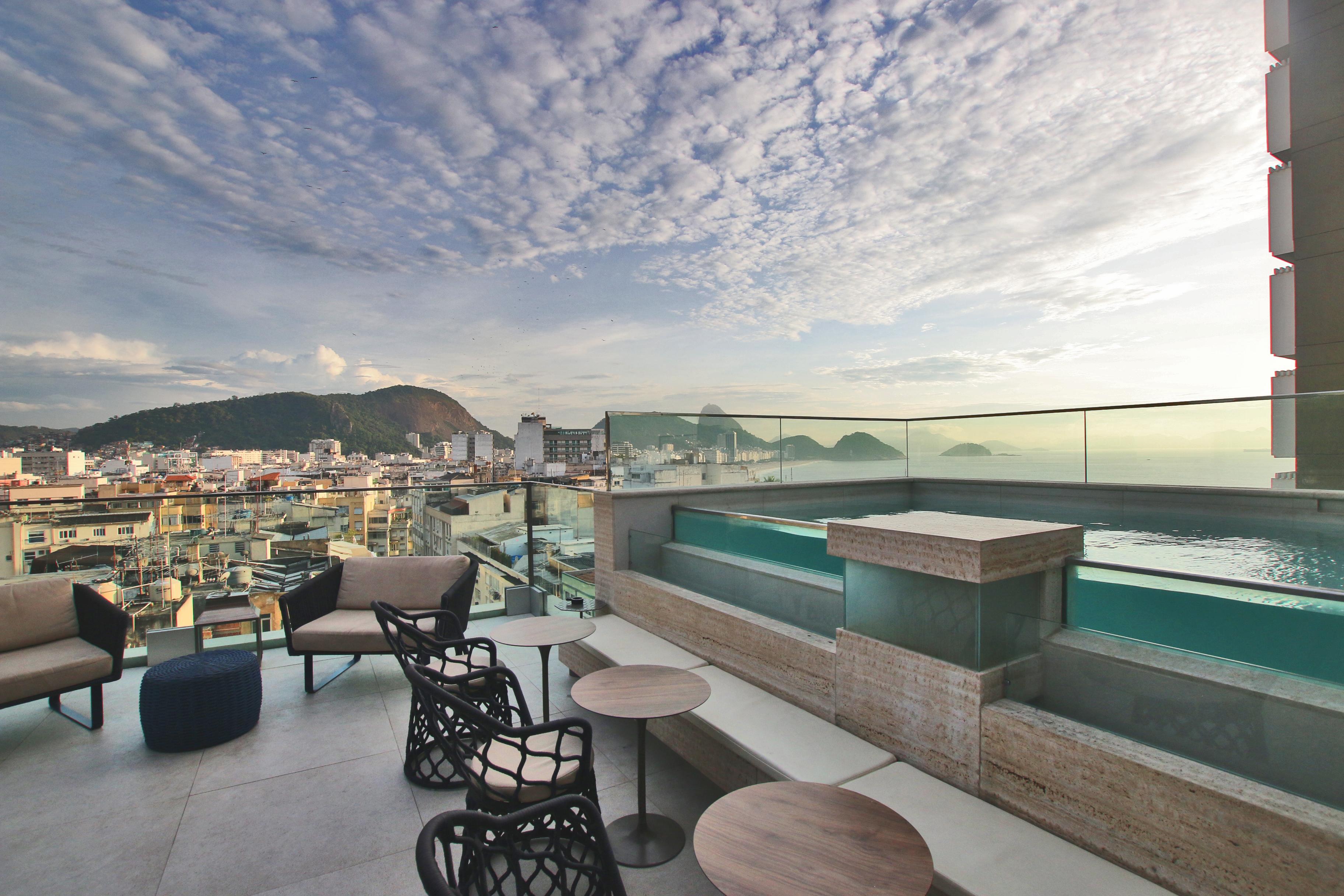 Vista Piscina Ritz Copacabana Boutique Hotel