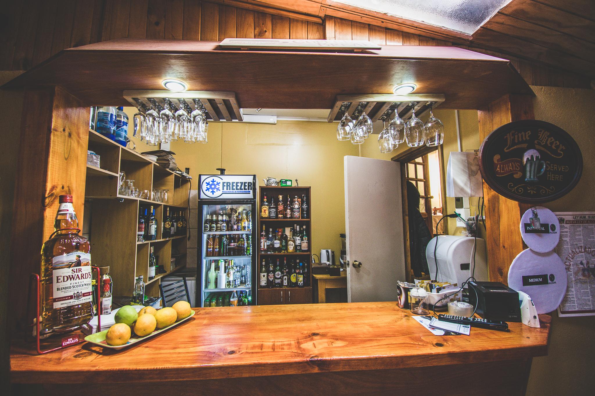 Bar/Salón Hostal Alcazar