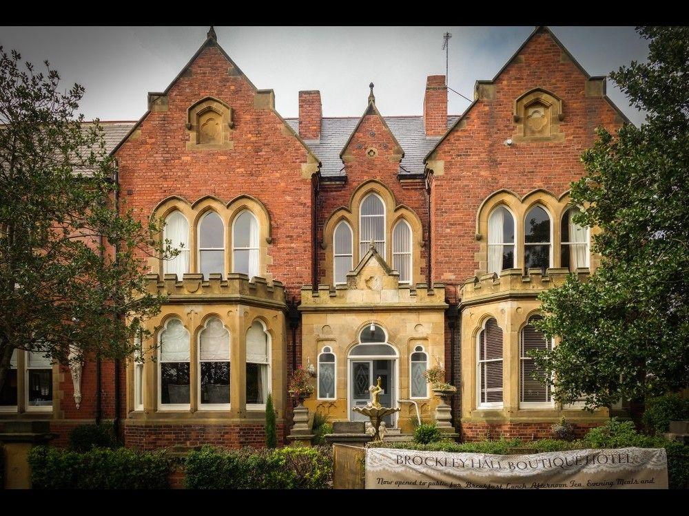 Varios Brockley Hall Hotel