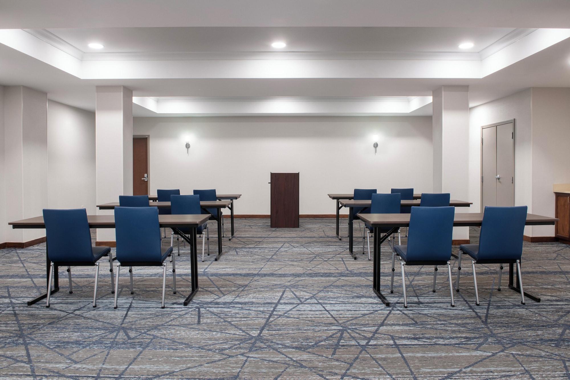 Sala de Reuniones Holiday Inn Express & Suites Alexandria - Fort Belvoir by IHG