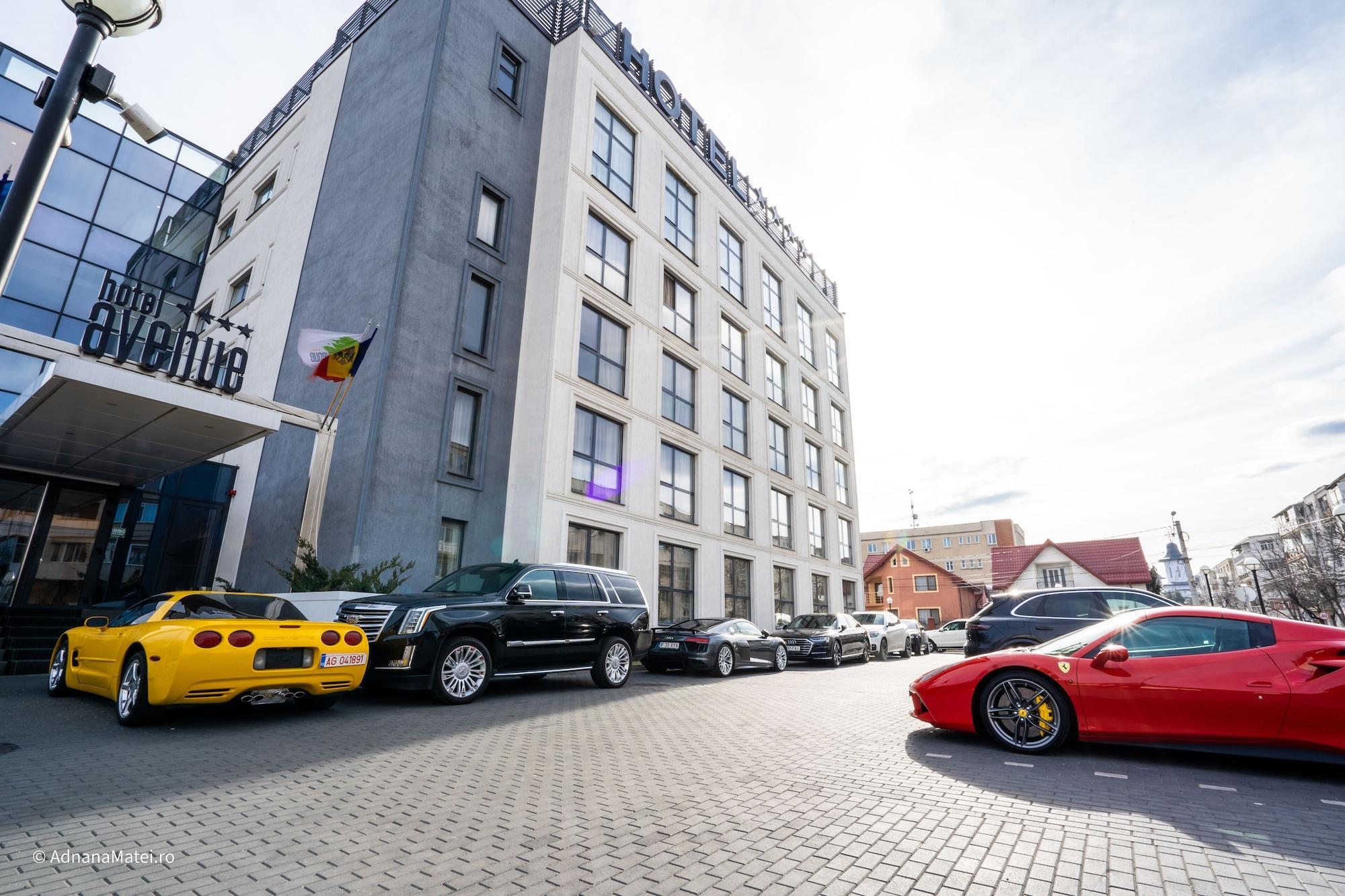 Vista Exterior Hotel Avenue Buzau