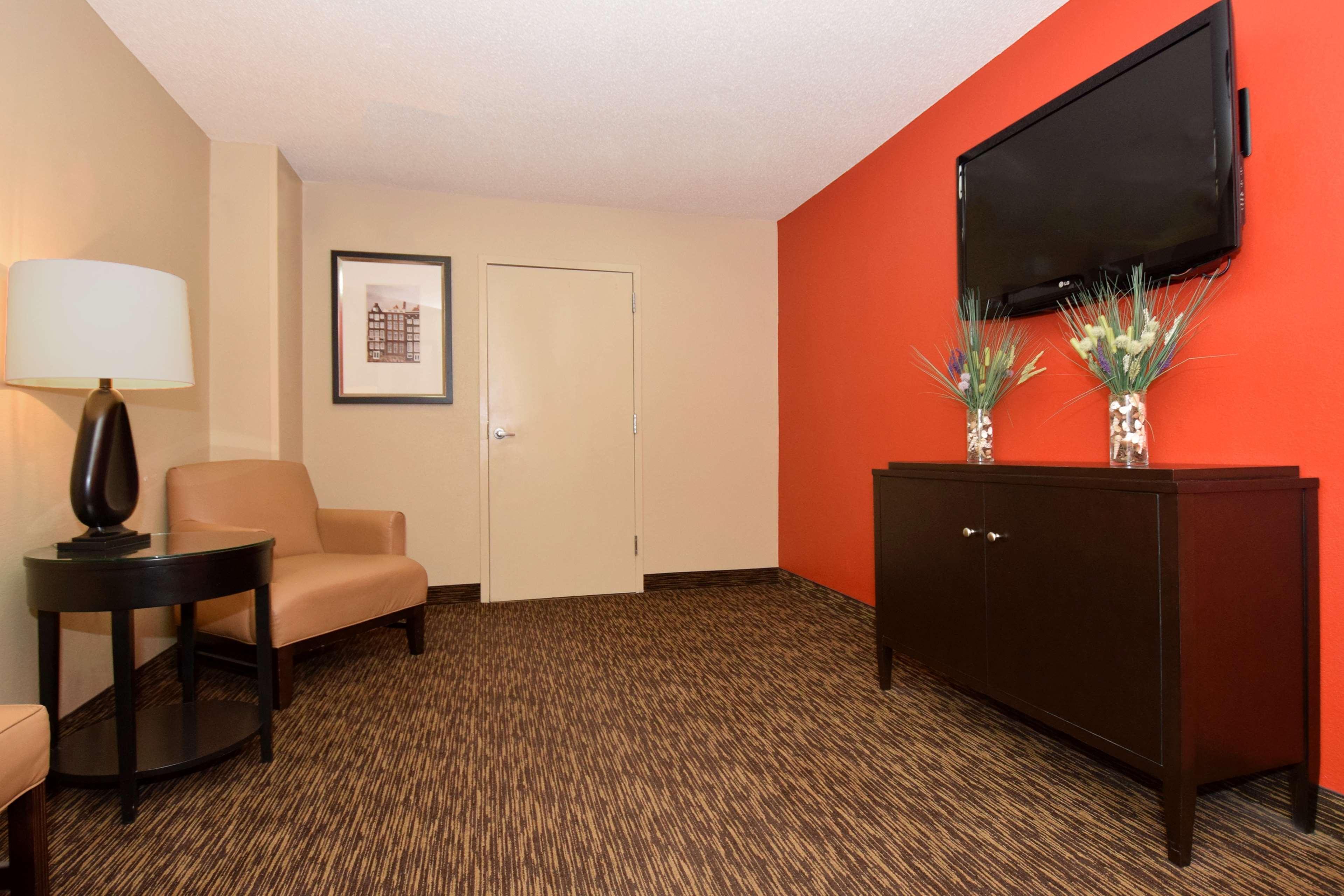 Vista Lobby Extended Stay America Austin Metro