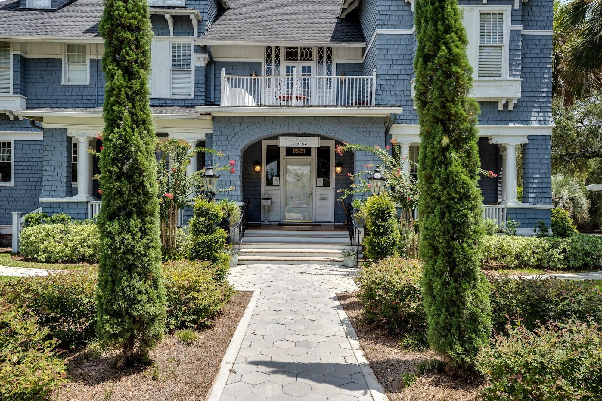 Vista Exterior Riverdale Inn