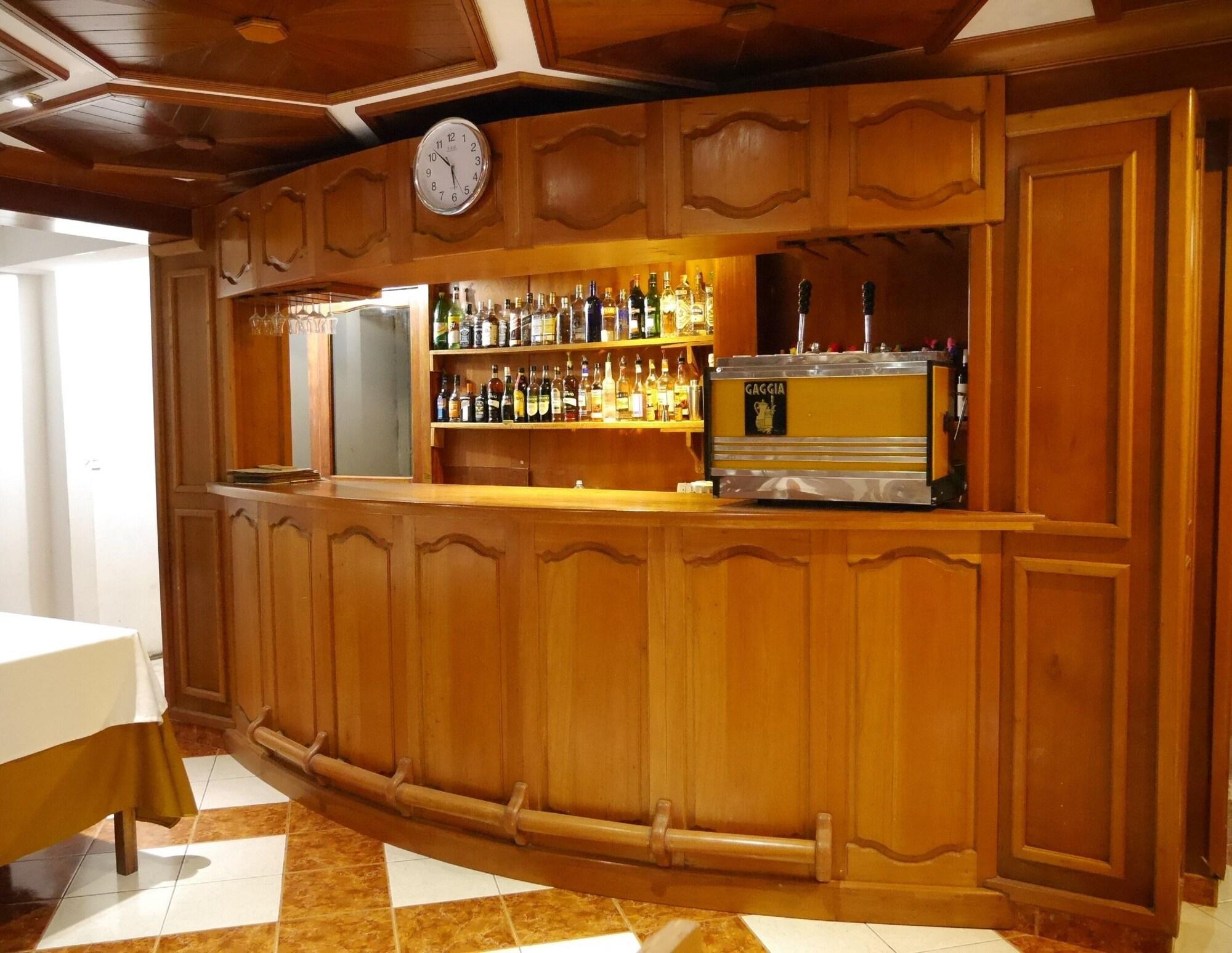 Bar/Salón Hotel Wiracocha Inn
